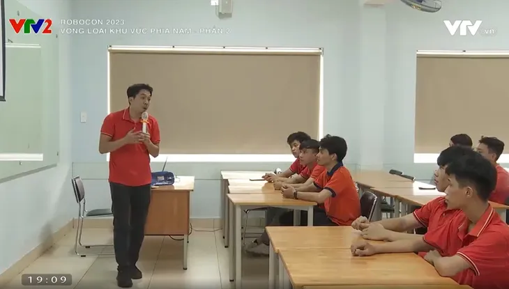 Trường Đại học Lạc Hồng hào hứng trở lại sân chơi Robocon - Ảnh 1. Trường Đại học Lạc Hồng hào hứng trở lại sân chơi Robocon - Ảnh 1.