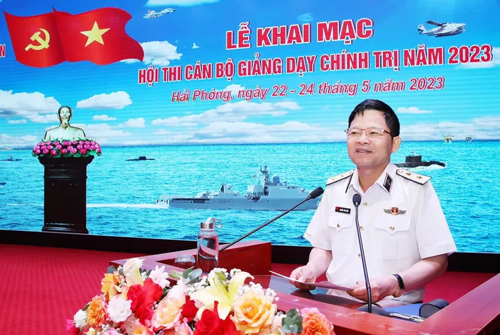 Tuyển chọn cán bộ Hải quân để bồi dưỡng và sử dụng nguồn lực hiệu quả - Ảnh 2. Tuyển chọn cán bộ Hải quân để bồi dưỡng và sử dụng nguồn lực hiệu quả - Ảnh 2.