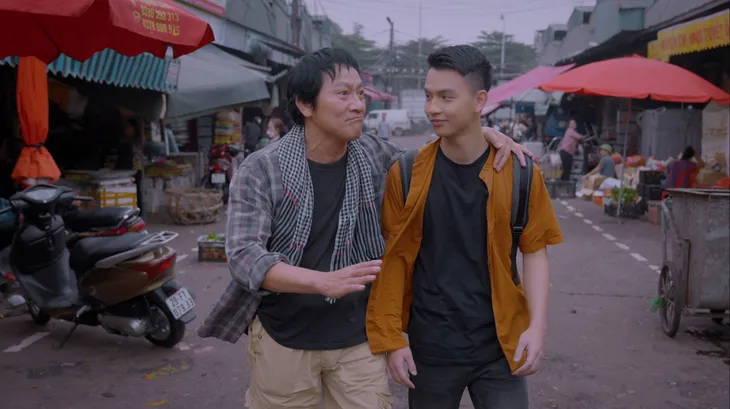 Cuộc đời vẫn đẹp sao - Tập 22: Nghĩ Thạch đeo bám con gái mình, Hòa quay xe cực gắt với bố con Lưu - Ảnh 21. Cuộc đời vẫn đẹp sao - Tập 22: Nghĩ Thạch đeo bám con gái mình, Hòa quay xe cực gắt với bố con Lưu - Ảnh 21.