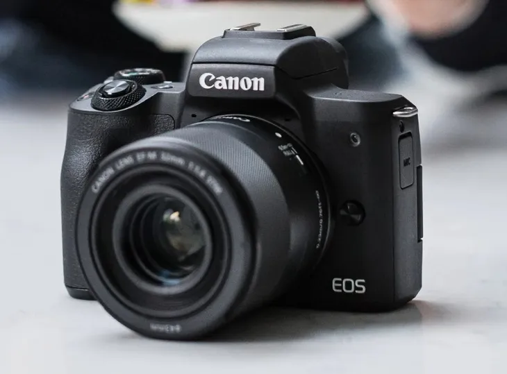 Canon lên kế hoạch gia nhập thị trường điện thoại thông minh - Ảnh 1.