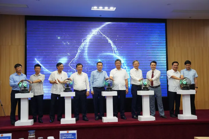 Bộ Công Thương phát động tiết kiệm điện toàn quốc - Ảnh 1. Bộ Công Thương phát động tiết kiệm điện toàn quốc - Ảnh 1.