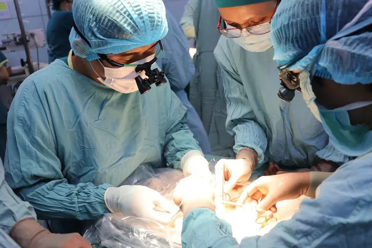 Bệnh viện Nhi đồng 2 tạm hoãn ghép tạng hơn 6 tháng nay - Ảnh 1. Bệnh viện Nhi đồng 2 tạm hoãn ghép tạng hơn 6 tháng nay - Ảnh 1.