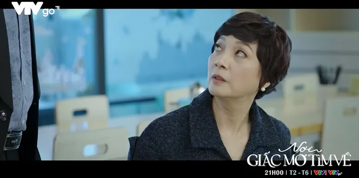 Nơi giấc mơ tìm về - Tập 2: Công ty của bà Lan gặp biến lớn - Ảnh 6. Nơi giấc mơ tìm về - Tập 2: Công ty của bà Lan gặp biến lớn - Ảnh 6.
