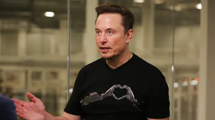 Elon Musk giành lại ngôi giàu nhất thế giới - Ảnh 1.