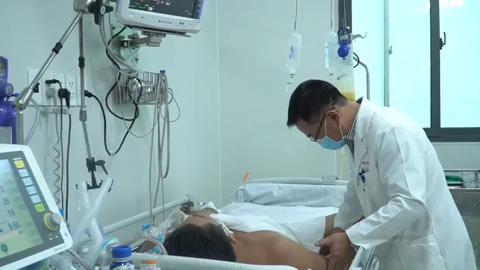 Ăn phải thực phẩm chứa độc tố botulinum nguy hiểm như thế nào? - Ảnh 1. Ăn phải thực phẩm chứa độc tố botulinum nguy hiểm như thế nào? - Ảnh 1.