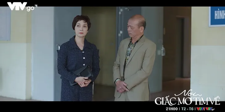 Nơi giấc mơ tìm về - Tập 3: Bà Lan hỏi xoáy đầu bếp viện dưỡng lão vụ ngộ độc thực phẩm - Ảnh 1. Nơi giấc mơ tìm về - Tập 3: Bà Lan hỏi xoáy đầu bếp viện dưỡng lão vụ ngộ độc thực phẩm - Ảnh 1.