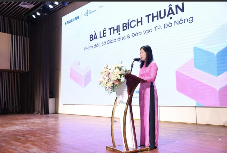 Khởi động cuộc thi Solve for Tomorrow 2023 dành cho học sinh miền Trung - Ảnh 2. Khởi động cuộc thi Solve for Tomorrow 2023 dành cho học sinh miền Trung - Ảnh 2.