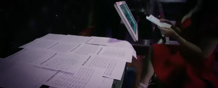 Gia đình mình vui bất thình lình - Tập 24: Ba cô vợ xử kín em gái quán karaoke, các anh chồng thấp thỏm lo âu - Ảnh 49. Gia đình mình vui bất thình lình - Tập 24: Ba cô vợ xử kín em gái quán karaoke, các anh chồng thấp thỏm lo âu - Ảnh 49.