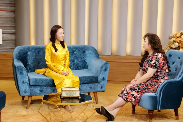 Hồng Vân nể phục vợ nhạc sĩ A Tuân vì chồng mà thay đổi mọi thứ - Ảnh 1. Hồng Vân nể phục vợ nhạc sĩ A Tuân vì chồng mà thay đổi mọi thứ - Ảnh 1.