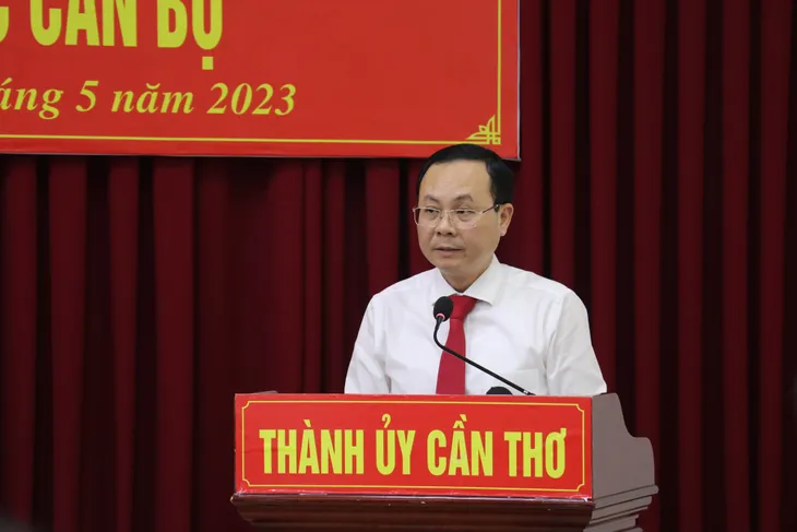 Phó Bí thư Thành ủy TP Hồ Chí Minh giữ chức Bí thư Thành ủy Cần Thơ - Ảnh 2. Phó Bí thư Thành ủy TP Hồ Chí Minh giữ chức Bí thư Thành ủy Cần Thơ - Ảnh 2.