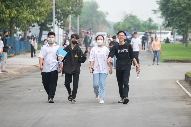Hơn 44.000 thí sinh thi đánh giá năng lực đợt 2 của ĐH Quốc gia TP Hồ Chí Minh - Ảnh 1. Hơn 44.000 thí sinh thi đánh giá năng lực đợt 2 của ĐH Quốc gia TP Hồ Chí Minh - Ảnh 1.