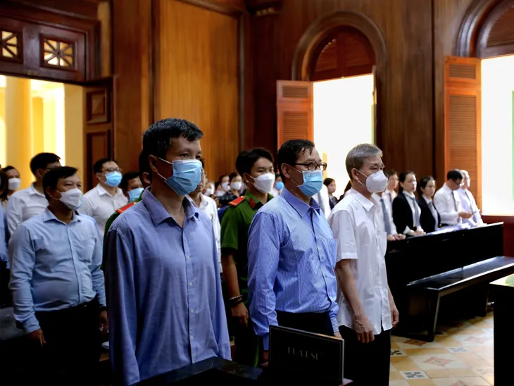 Cựu lãnh đạo Tổng Công ty Công nghiệp Sài Gòn hầu tòa do gây thất thoát 22 tỷ đồng - Ảnh 1. Cựu lãnh đạo Tổng Công ty Công nghiệp Sài Gòn hầu tòa do gây thất thoát 22 tỷ đồng - Ảnh 1.
