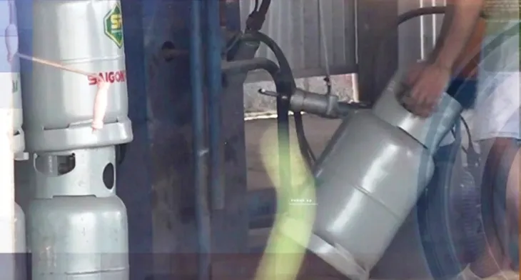 1/3 lượng gas trên thị trường là giả - Ảnh 4. 1/3 lượng gas trên thị trường là giả - Ảnh 4.