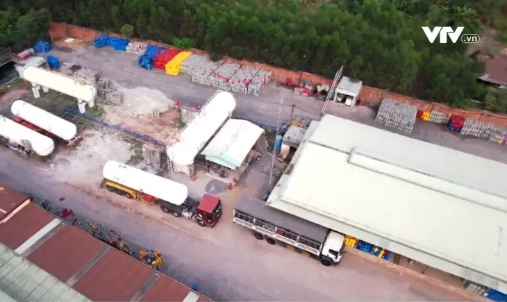 1/3 lượng gas trên thị trường là giả - Ảnh 7. 1/3 lượng gas trên thị trường là giả - Ảnh 7.