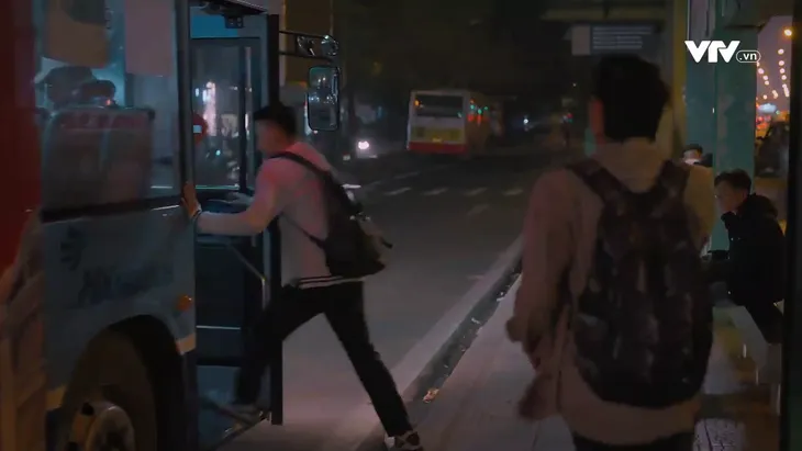 Cuộc đời vẫn đẹp sao - Tập 15: Thằng em báo đời của Luyến gây họa cho con trai Lưu? - Ảnh 21. Cuộc đời vẫn đẹp sao - Tập 15: Thằng em báo đời của Luyến gây họa cho con trai Lưu? - Ảnh 21.