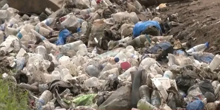 Ô nhiễm nhựa - quả bom hẹn giờ, tai họa hiện hữu - Ảnh 2. Ô nhiễm nhựa - quả bom hẹn giờ, tai họa hiện hữu - Ảnh 2.