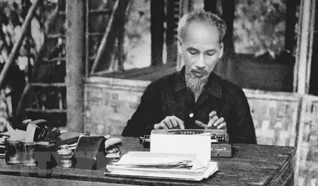 Vạch trần những luận điệu phản động phủ nhận giá trị của tư tưởng Hồ Chí Minh - Ảnh 1. Vạch trần những luận điệu phản động phủ nhận giá trị của tư tưởng Hồ Chí Minh - Ảnh 1.