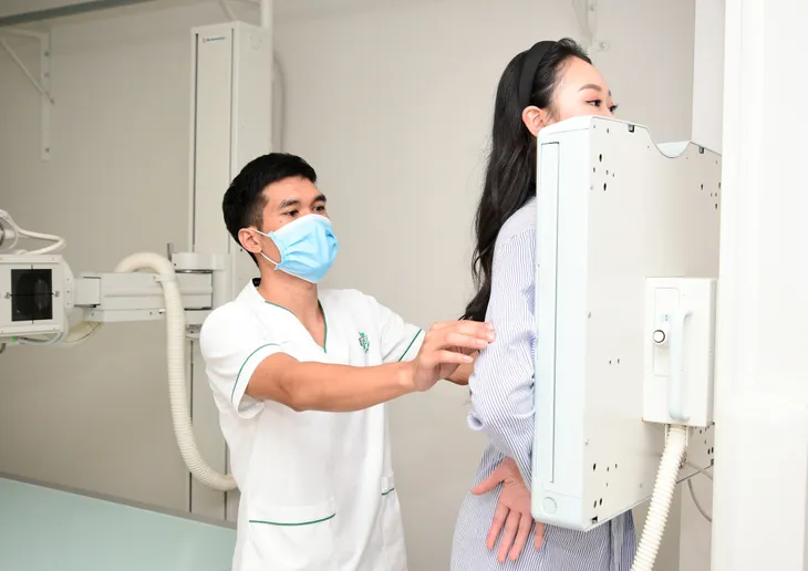 Nâng cao nghiệp vụ vì An toàn người bệnh - Lấy người bệnh làm trung tâm - Ảnh 2. Nâng cao nghiệp vụ vì An toàn người bệnh - Lấy người bệnh làm trung tâm - Ảnh 2.