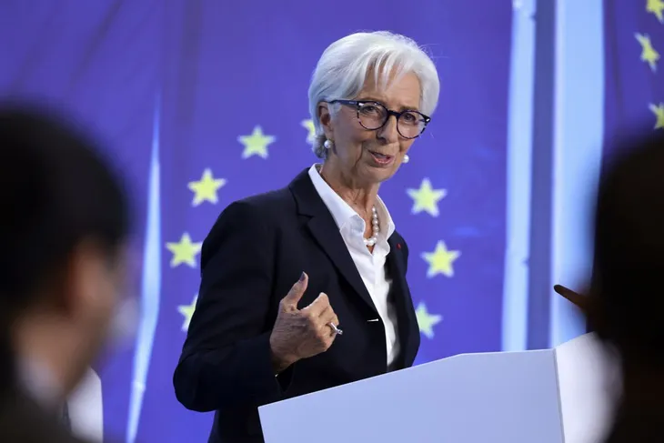 Thị trường phản ứng thận trọng sau động thái của ECB - Ảnh 2.