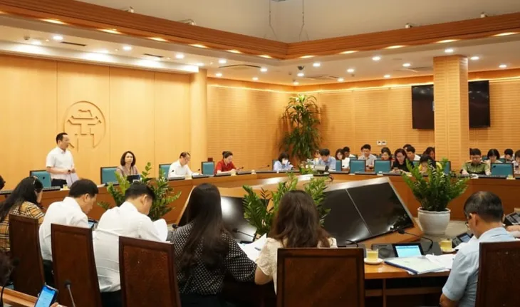 Hà Nội chuẩn bị phòng thi riêng cho thí sinh F0 thi tốt nghiệp THPT 2023 - Ảnh 1. Hà Nội chuẩn bị phòng thi riêng cho thí sinh F0 thi tốt nghiệp THPT 2023 - Ảnh 1.