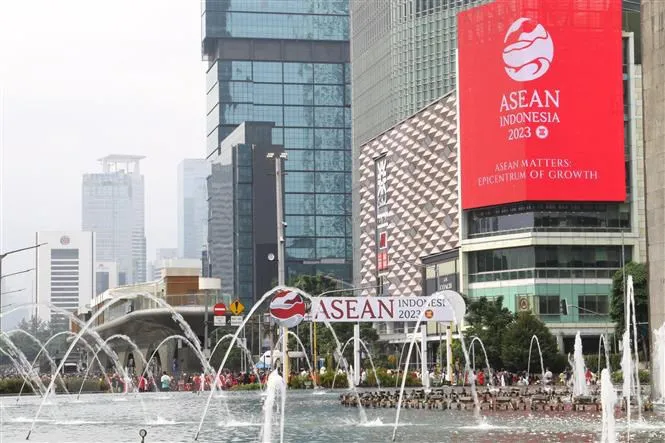 ASEAN tập trung thảo luận các vấn đề kinh tế - Ảnh 1. ASEAN tập trung thảo luận các vấn đề kinh tế - Ảnh 1.