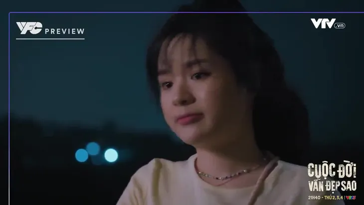 Cuộc đời vẫn đẹp sao - Tập 17: Thạch mở lòng kể về tuổi thơ khốn khó với Nga  - Ảnh 1.