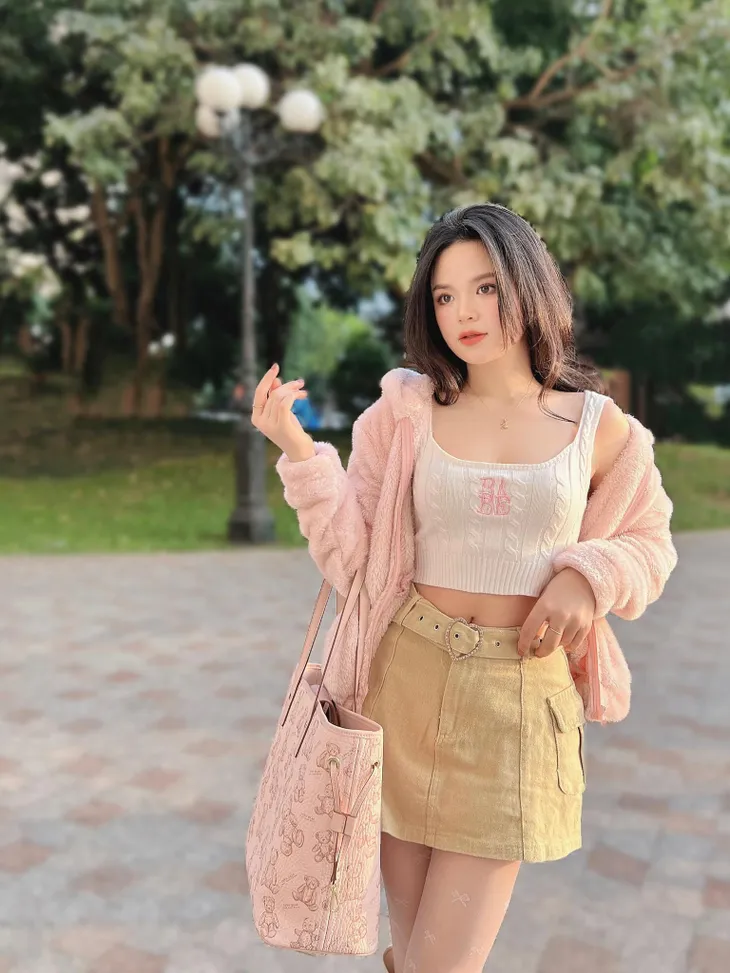 Bạn gái Thạch Cuộc đời vẫn đẹp sao khi năng động, lúc gợi cảm - Ảnh 23. Bạn gái Thạch Cuộc đời vẫn đẹp sao khi năng động, lúc gợi cảm - Ảnh 23.
