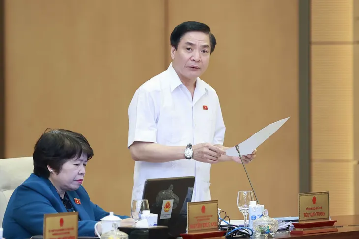 Khai mạc Phiên họp thứ 23 của Ủy ban Thường vụ Quốc hội - Ảnh 6. Khai mạc Phiên họp thứ 23 của Ủy ban Thường vụ Quốc hội - Ảnh 6.