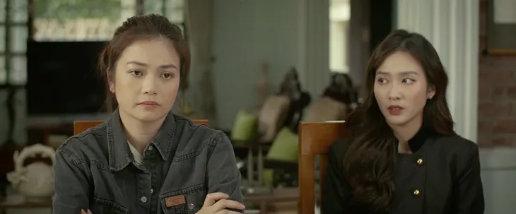 Gia đình mình vui bất thình lình - Tập 25: Hà quay ngoắt thái độ, Thành choáng váng không ngờ - Ảnh 2. Gia đình mình vui bất thình lình - Tập 25: Hà quay ngoắt thái độ, Thành choáng váng không ngờ - Ảnh 2.