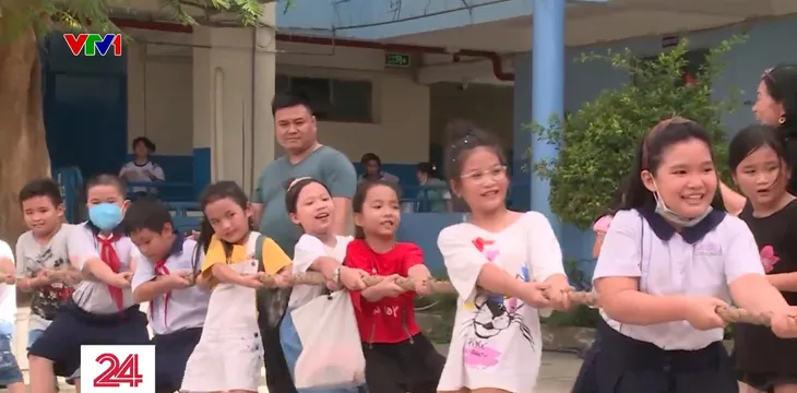 TP. Hồ Chí Minh: Nhiều hoạt động vui chơi cho trẻ em dịp hè - Ảnh 1. TP. Hồ Chí Minh: Nhiều hoạt động vui chơi cho trẻ em dịp hè - Ảnh 1.