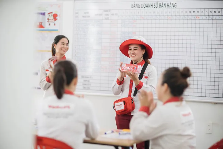 Hành trình Kết nối từ tâm của các Yakult Lady - Ảnh 3. Hành trình Kết nối từ tâm của các Yakult Lady - Ảnh 3.