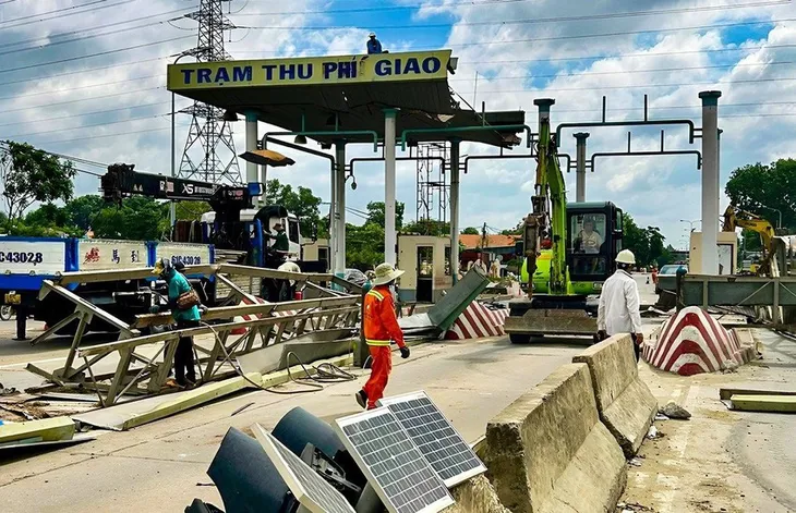 Tháo trạm BOT, bàn giao Quốc lộ 1K cho các địa phương quản lý - Ảnh 1. Tháo trạm BOT, bàn giao Quốc lộ 1K cho các địa phương quản lý - Ảnh 1.