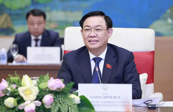 Chủ tịch Quốc hội Bờ Biển Ngà thăm Việt Nam - Ảnh 2. Chủ tịch Quốc hội Bờ Biển Ngà thăm Việt Nam - Ảnh 2.
