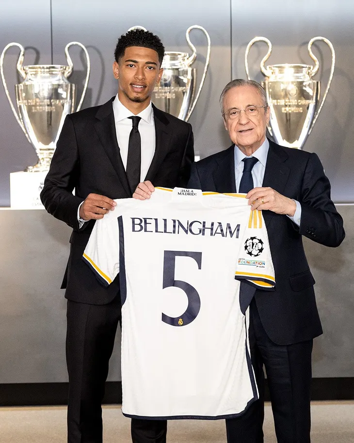 Jude Bellingham chính thức ra mắt Real Madrid - Ảnh 3. Jude Bellingham chính thức ra mắt Real Madrid - Ảnh 3.