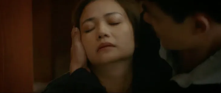 Gia đình mình vui bất thình lình - Tập 30: Phương vỡ òa hạnh phúc vì có bầu, cả nhà vui lây - Ảnh 13. Gia đình mình vui bất thình lình - Tập 30: Phương vỡ òa hạnh phúc vì có bầu, cả nhà vui lây - Ảnh 13.