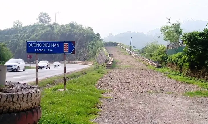 Hiệu quả của đường lánh nạn khu vực đèo dốc - Ảnh 3. Hiệu quả của đường lánh nạn khu vực đèo dốc - Ảnh 3.
