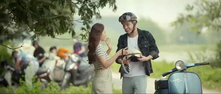 Gia đình mình vui bất thình lình - Tập 30: Phương vỡ òa hạnh phúc vì có bầu, cả nhà vui lây - Ảnh 23. Gia đình mình vui bất thình lình - Tập 30: Phương vỡ òa hạnh phúc vì có bầu, cả nhà vui lây - Ảnh 23.