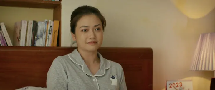 Gia đình mình vui bất thình lình - Tập 30: Phương vỡ òa hạnh phúc vì có bầu, cả nhà vui lây - Ảnh 33. Gia đình mình vui bất thình lình - Tập 30: Phương vỡ òa hạnh phúc vì có bầu, cả nhà vui lây - Ảnh 33.