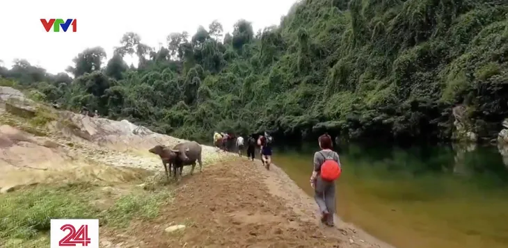 Tránh rủi ro khi phụ nữ đi du lịch một mình - Ảnh 3. Tránh rủi ro khi phụ nữ đi du lịch một mình - Ảnh 3.