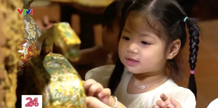 Đưa mỹ thuật truyền thống đến với đời sống - Ảnh 8. Đưa mỹ thuật truyền thống đến với đời sống - Ảnh 8.