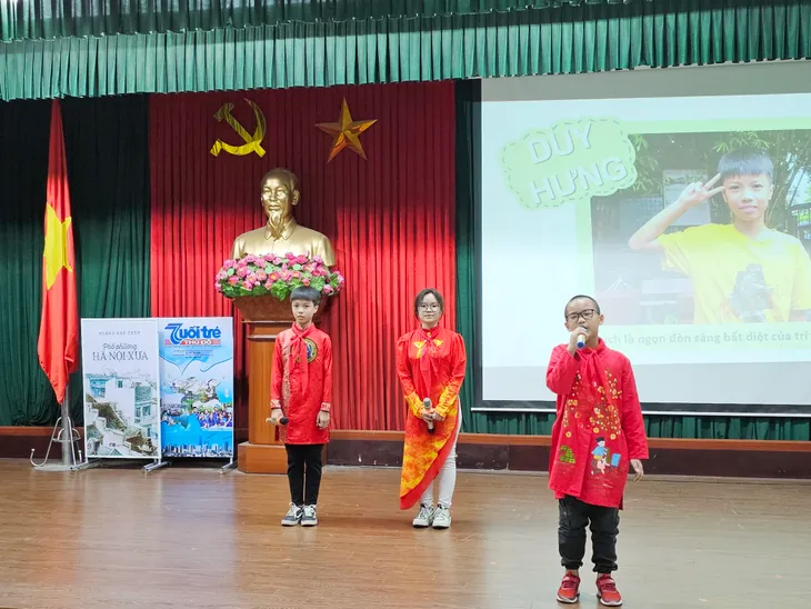 Sôi nổi Hội thi Thiếu nhi tuyên truyền giới thiệu sách hè tại phường Vạn Phúc - Ảnh 26. Sôi nổi Hội thi Thiếu nhi tuyên truyền giới thiệu sách hè tại phường Vạn Phúc - Ảnh 26.