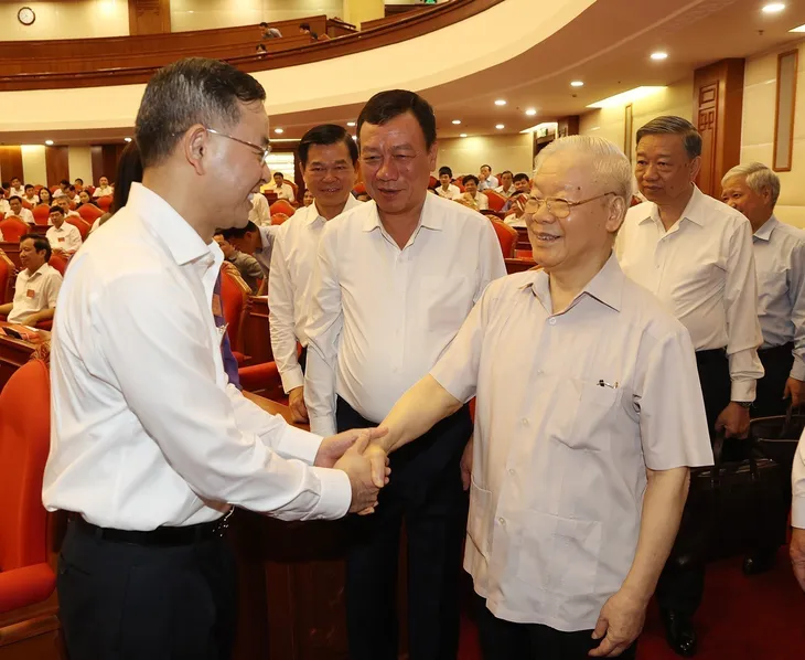 Tổng Bí thư chủ trì Hội nghị của BCĐ về phòng, chống tham nhũng, tiêu cực tỉnh, thành phố - Ảnh 6. Tổng Bí thư chủ trì Hội nghị của BCĐ về phòng, chống tham nhũng, tiêu cực tỉnh, thành phố - Ảnh 6.