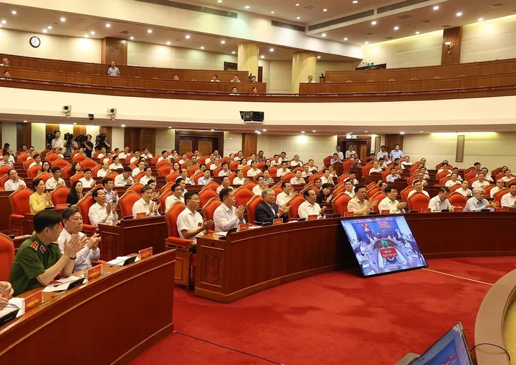 Tổng Bí thư chủ trì Hội nghị của BCĐ về phòng, chống tham nhũng, tiêu cực tỉnh, thành phố - Ảnh 2. Tổng Bí thư chủ trì Hội nghị của BCĐ về phòng, chống tham nhũng, tiêu cực tỉnh, thành phố - Ảnh 2.
