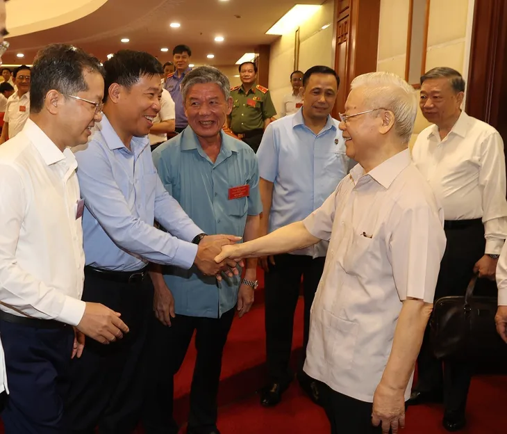 Tổng Bí thư chủ trì Hội nghị của BCĐ về phòng, chống tham nhũng, tiêu cực tỉnh, thành phố - Ảnh 5. Tổng Bí thư chủ trì Hội nghị của BCĐ về phòng, chống tham nhũng, tiêu cực tỉnh, thành phố - Ảnh 5.