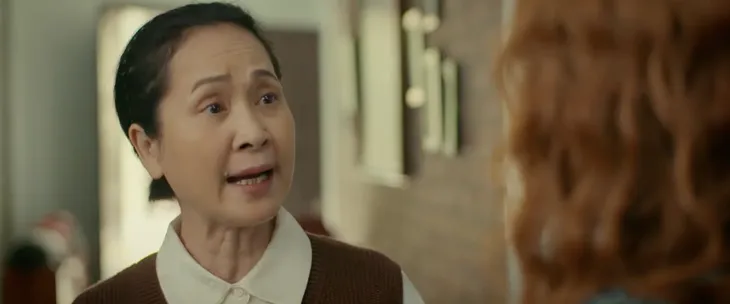 Gia đình mình vui bất thình lình - Tập 26: Hà trổ tài thám tử, suy diễn bí mật của bố mẹ chồng - Ảnh 27. Gia đình mình vui bất thình lình - Tập 26: Hà trổ tài thám tử, suy diễn bí mật của bố mẹ chồng - Ảnh 27.