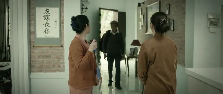 Gia đình mình vui bất thình lình - Tập 26: Hà trổ tài thám tử, suy diễn bí mật của bố mẹ chồng - Ảnh 6. Gia đình mình vui bất thình lình - Tập 26: Hà trổ tài thám tử, suy diễn bí mật của bố mẹ chồng - Ảnh 6.