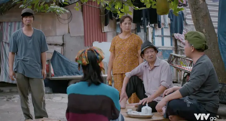 Cuộc đời vẫn đẹp sao - Tập 35: Bố con Lưu thoát nạn, Bát vẫn nhởn nhơ chưa bị sờ gáy - Ảnh 41. Cuộc đời vẫn đẹp sao - Tập 35: Bố con Lưu thoát nạn, Bát vẫn nhởn nhơ chưa bị sờ gáy - Ảnh 41.