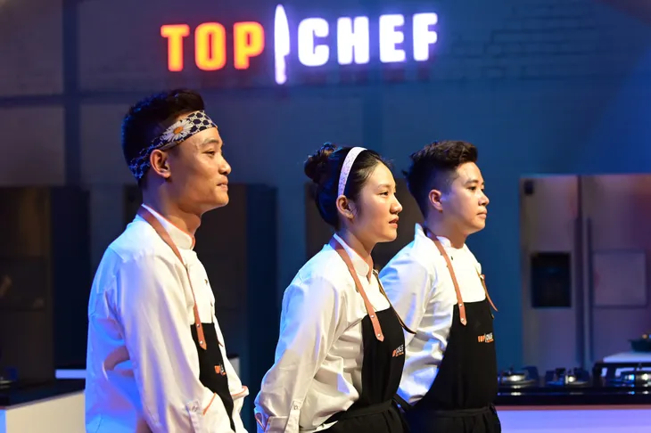 Top Chef Việt Nam - Tập 2: Món Gà ngũ phúc lọt top trending ngon hết nước chấm - Ảnh 7. Top Chef Việt Nam - Tập 2: Món Gà ngũ phúc lọt top trending ngon hết nước chấm - Ảnh 7.