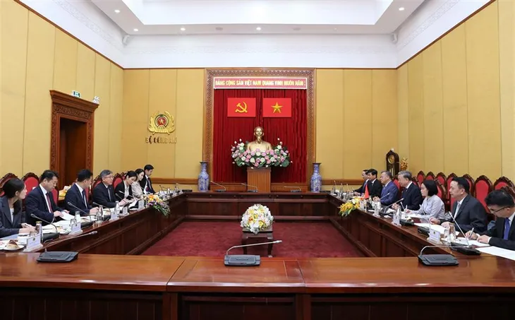 Nâng cao năng lực cảnh sát giao thông đường thủy - Ảnh 2. Nâng cao năng lực cảnh sát giao thông đường thủy - Ảnh 2.