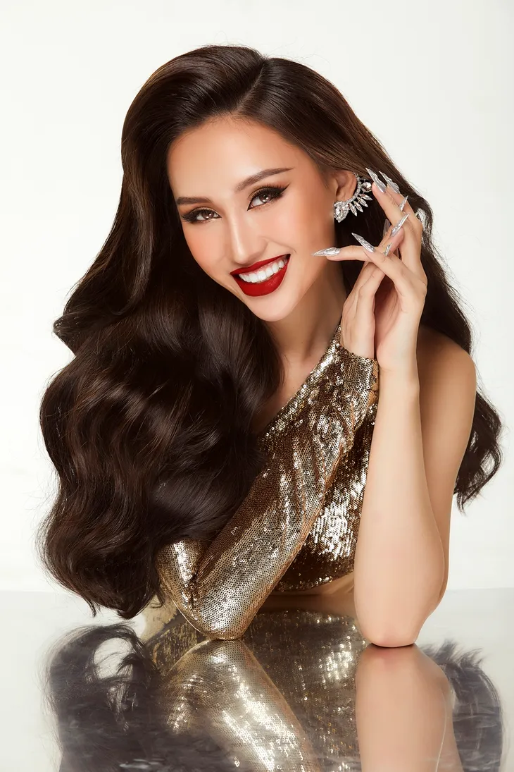 Cô gái nhỏ tuổi nhất Miss Grand Vietnam 2023 có thành tích học tập khủng - Ảnh 7. Cô gái nhỏ tuổi nhất Miss Grand Vietnam 2023 có thành tích học tập khủng - Ảnh 7.